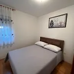Sun Rogoznica * Podglavica