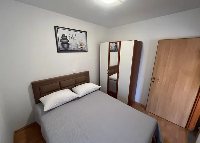 Sun Rogoznica * Podglavica